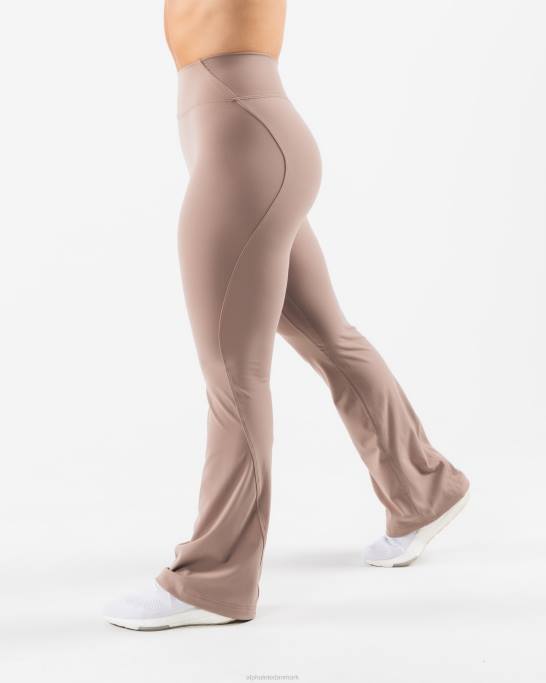aura flared bukser Kvinder Alphalete J8D2394 tøj sandbrun